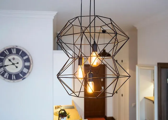 Lovely In Center With Private Parking شقة *