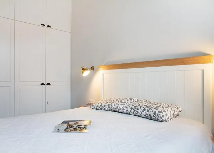 Lovely In Center With Private Parking Vilnius